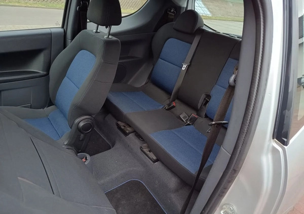 Mitsubishi Colt cena 8000 przebieg: 237000, rok produkcji 2006 z Bydgoszcz małe 46